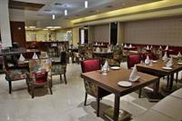 Clarion Inn Sevilla Panchkula Bagian luar foto
