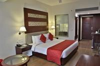 Clarion Inn Sevilla Panchkula Bagian luar foto