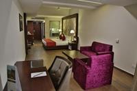 Clarion Inn Sevilla Panchkula Bagian luar foto